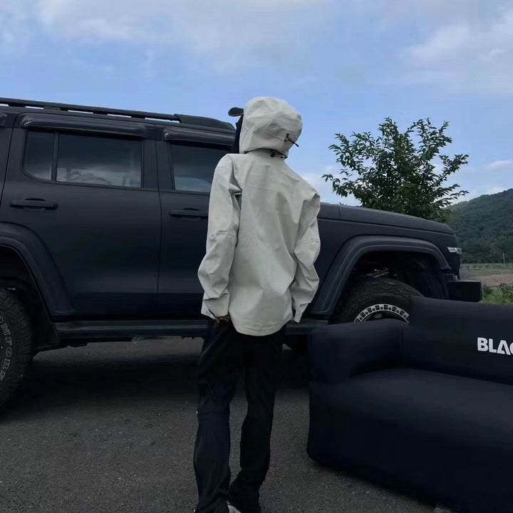 Women’s High-End Gore-Tex Jacket – Windproof & Waterproof